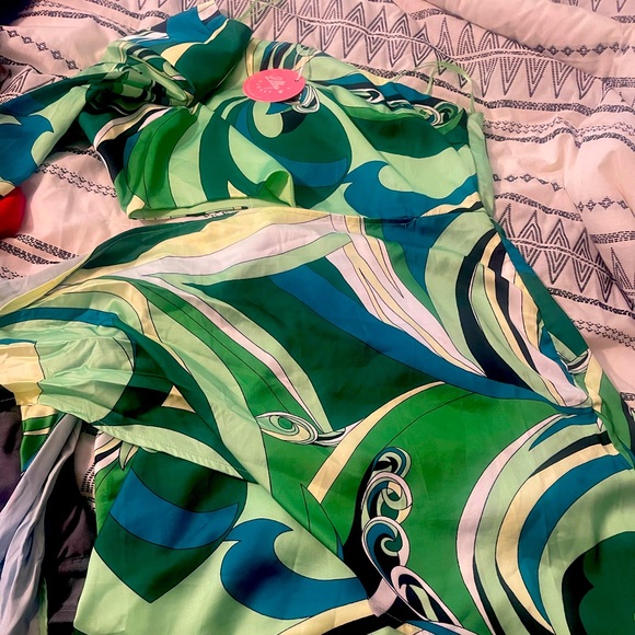 Night on the town - Picture 2 of 2